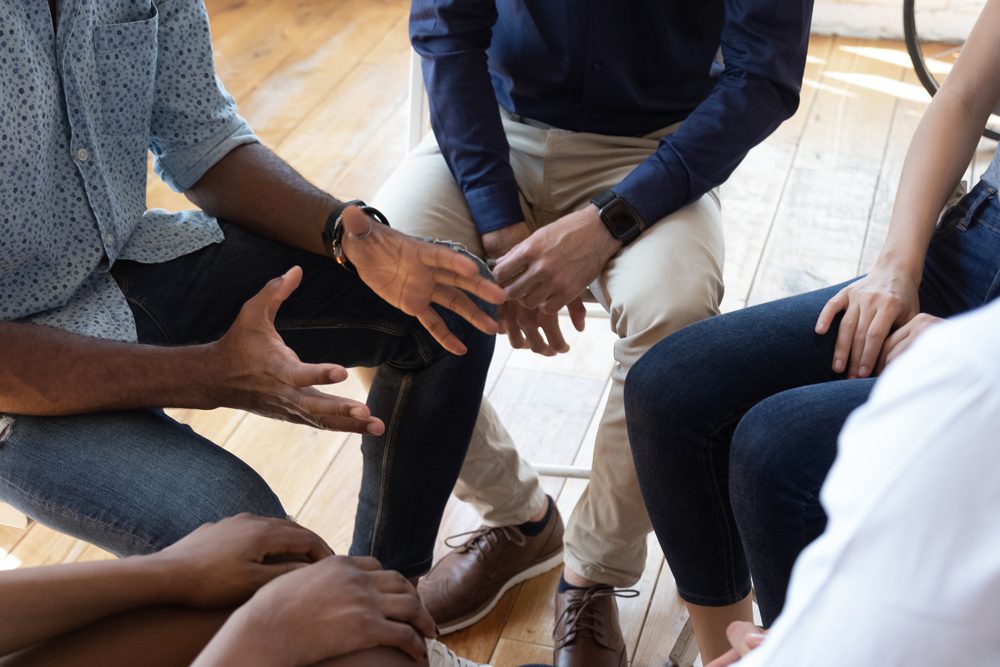 group therapy - alcohol addiction treatment